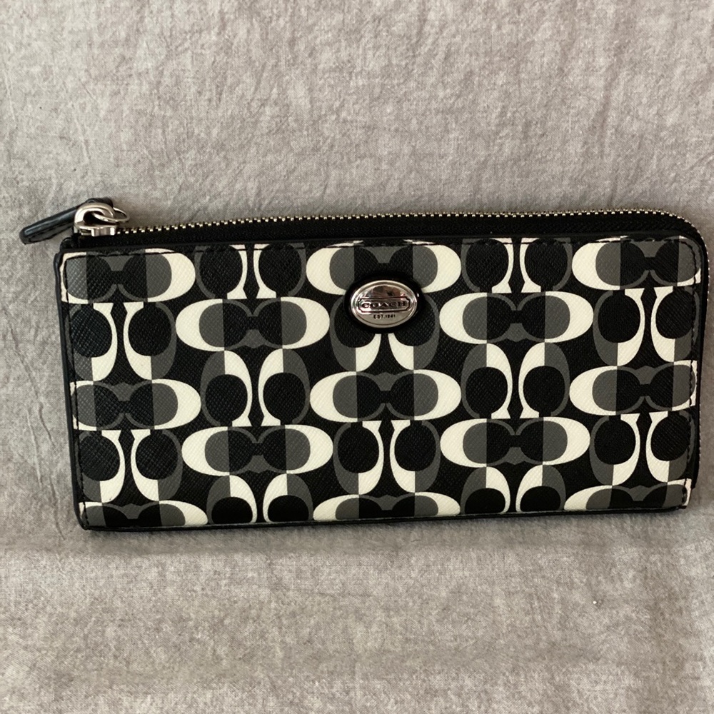 Coach Accordion Zip Wallet